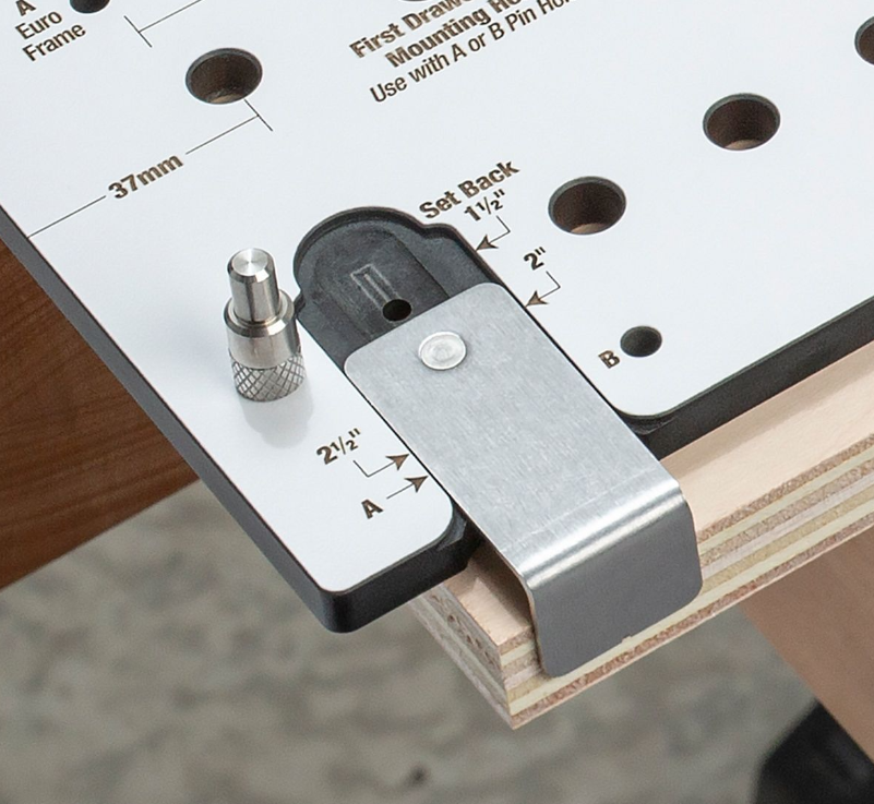 Woodpeckers shelf pin deals template